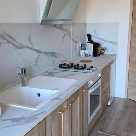 Apartment Mara Dea *